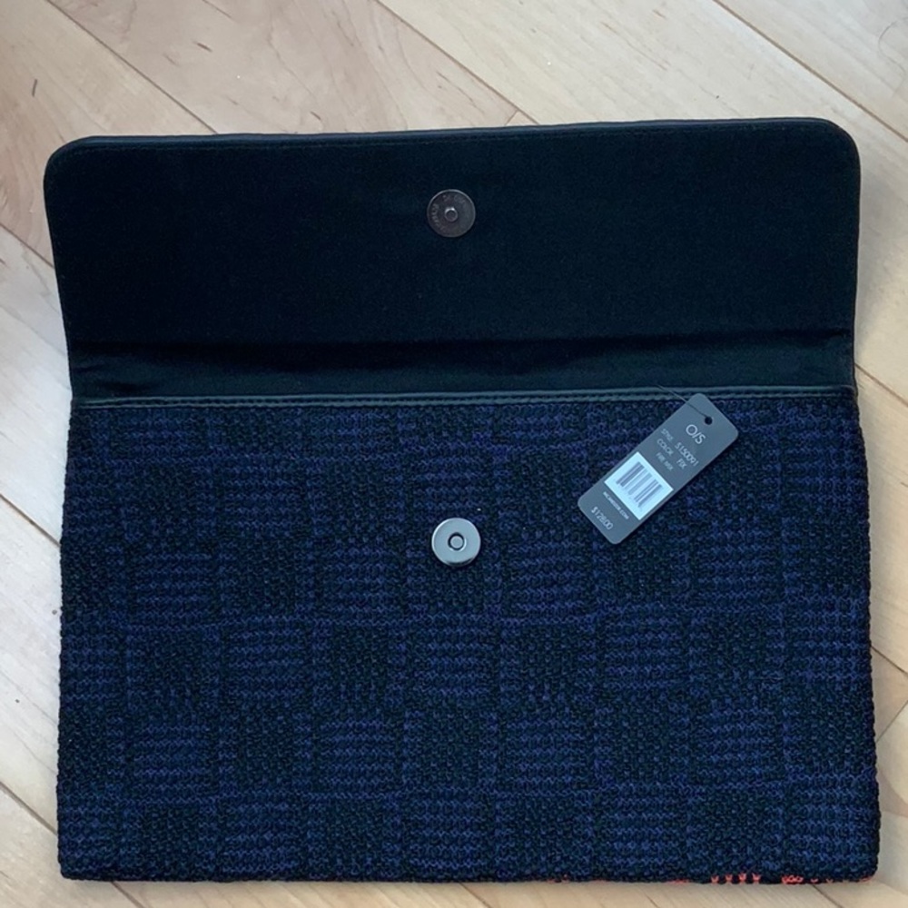 NWT Basket Weave clutch - Picture 2 of 5